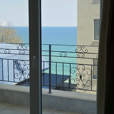 Apartment атеа на плажа - Atea On The Obzor